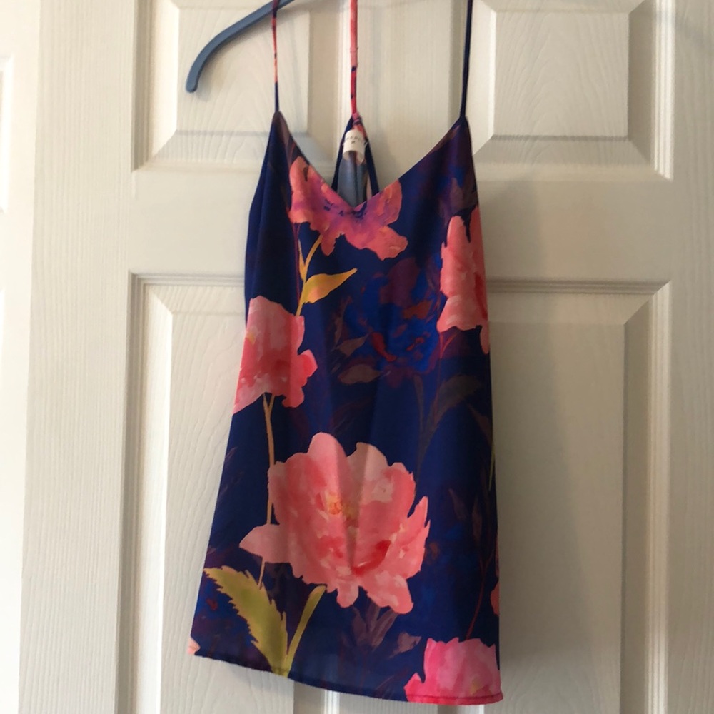 Boutique top